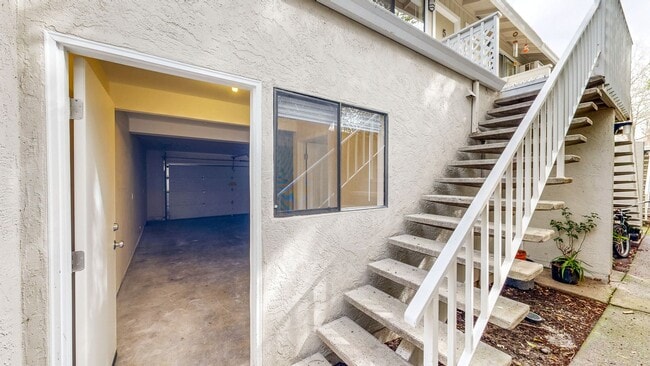 Building Photo - 1311 Spring St