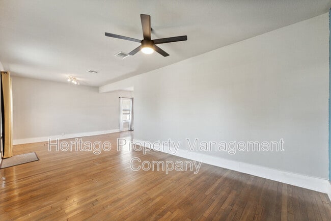 Building Photo - 1031 Schley Ave