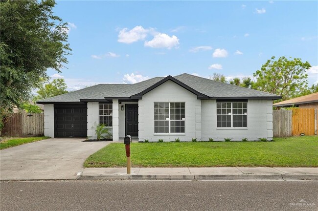 Primary Photo - 502 Thornwood Dr