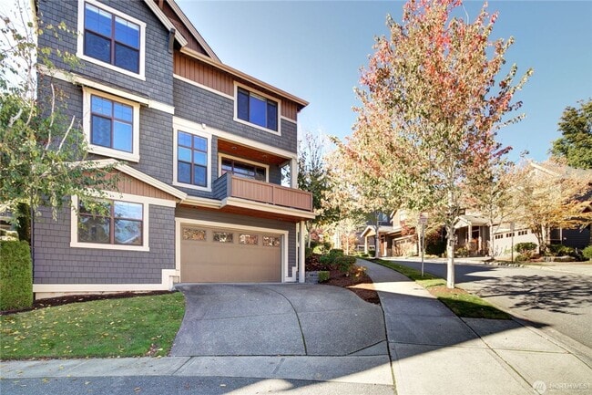 Building Photo - 3Bd/2.75Ba Issaquah Home