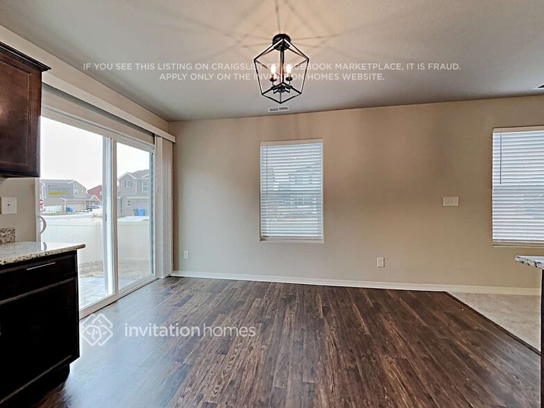 Building Photo - 10976 Quercia Cir