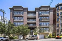 Building Photo - 34 48th St
