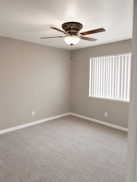 Building Photo - 361 N Capitola Ct