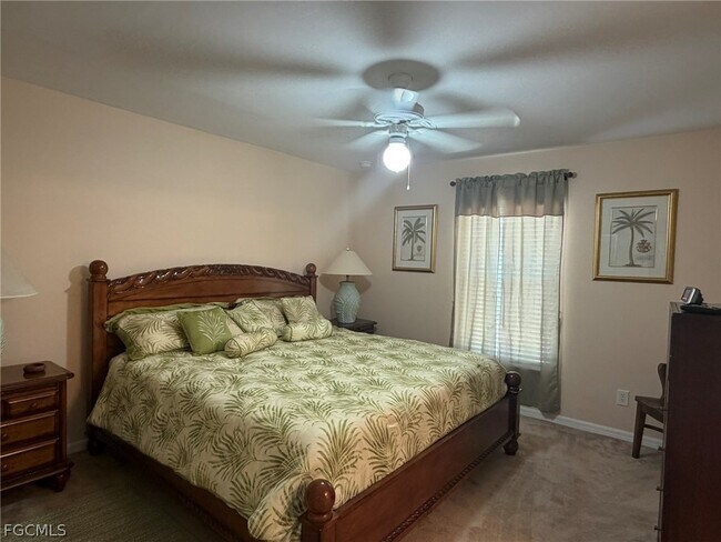 Building Photo - 3732 NE 12th Pl