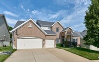 Building Photo - Executive Lease Opportunity - 4 Bed 3 Bath