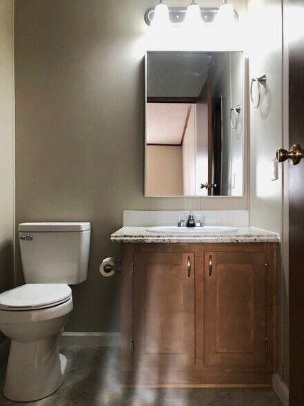 Building Photo - 3504 Rock Creek Dr