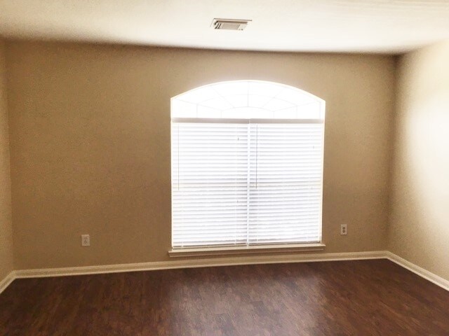 Building Photo - 18018 Melissa Springs Dr