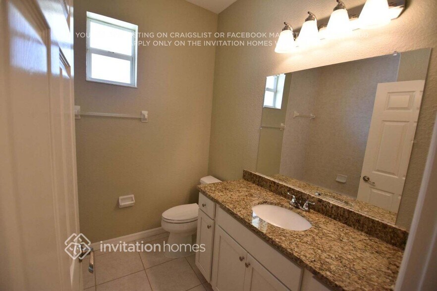 Building Photo - 456 San Ambrosio St