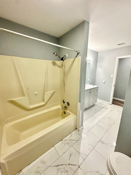 Building Photo - 306 New Jersey Rd