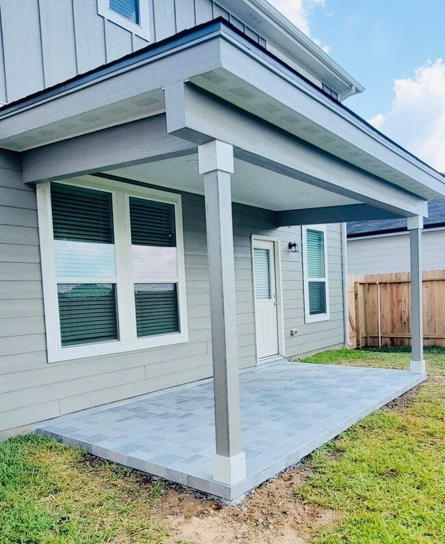 Building Photo - 23923 Escardilla Dr