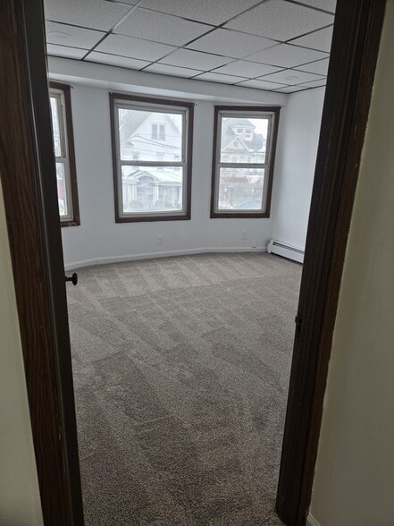 Building Photo - 144 William St