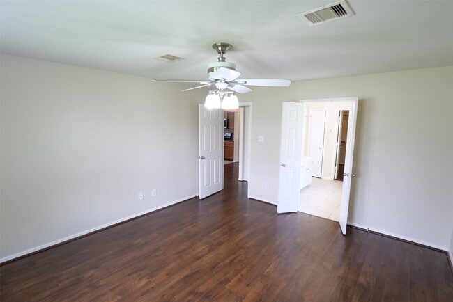 Building Photo - 24731 Cobble Canyon Ln