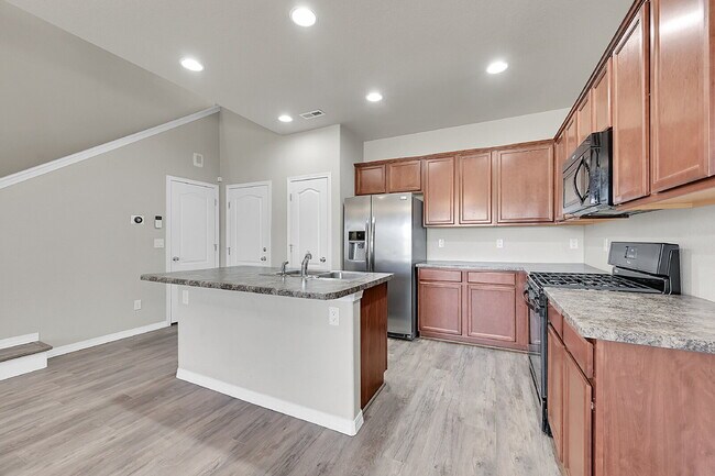 Building Photo - $2,240.95 with $300 off the first month's rent, 2 Beds, 2.5 Baths, Captivating Home in Colorado S...
