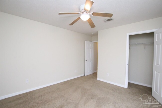 Building Photo - 6531 Tampa Dr