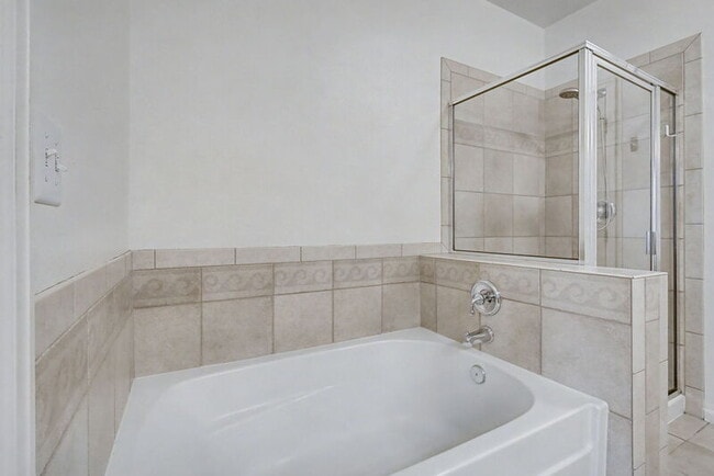 Building Photo - 1655 N Humboldt St