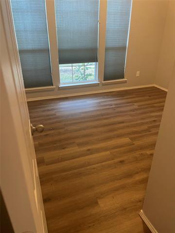 Building Photo - 9300 Hunter Chase Dr