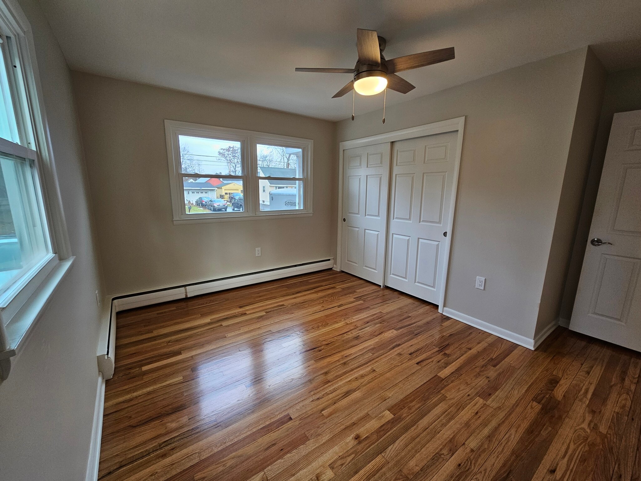 main bedroom - 39 Maryland Ave