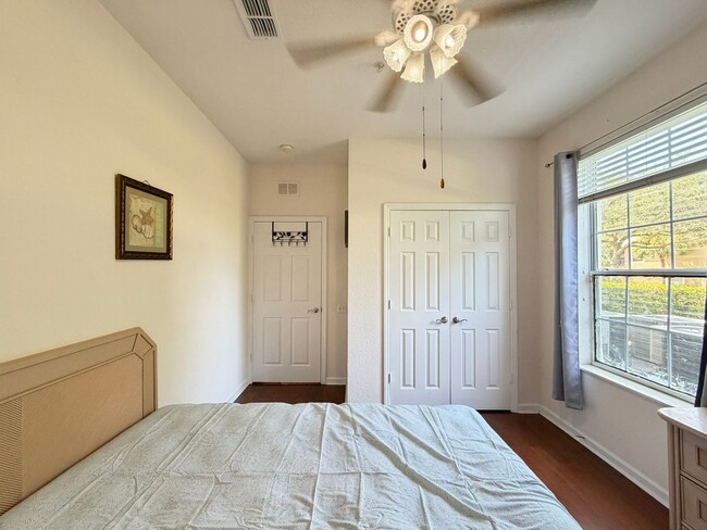 Building Photo - 6466 Cava Alta Dr