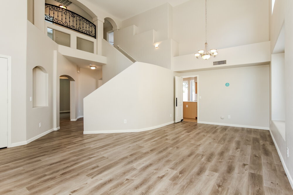 Building Photo - 3918 Escuda Dr