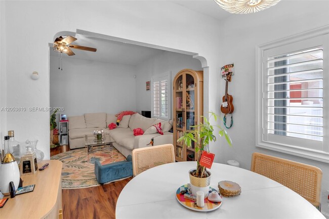 Building Photo - Northwest Flagler Terrace, Miami, FL 33125 - 2 BR 1 BA house