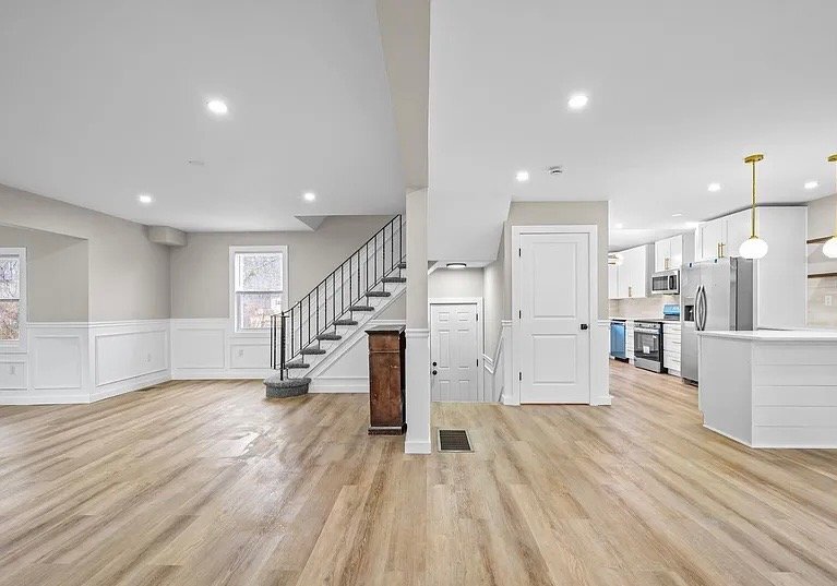 Building Photo - 613 Hawks Bridge Rd