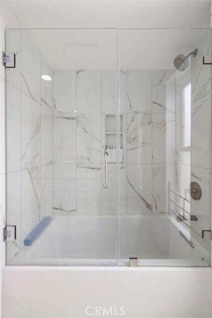 Building Photo - 1045 Gaviota Dr