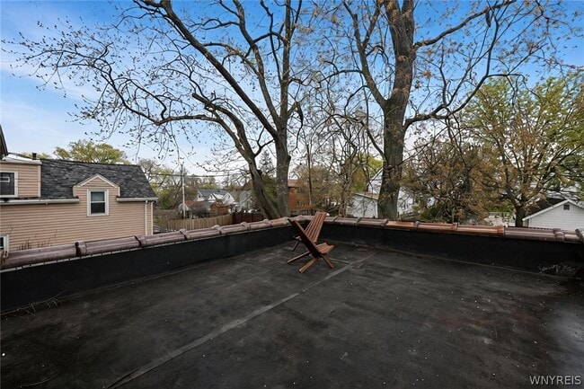 Building Photo - 3025 Macklem Ave