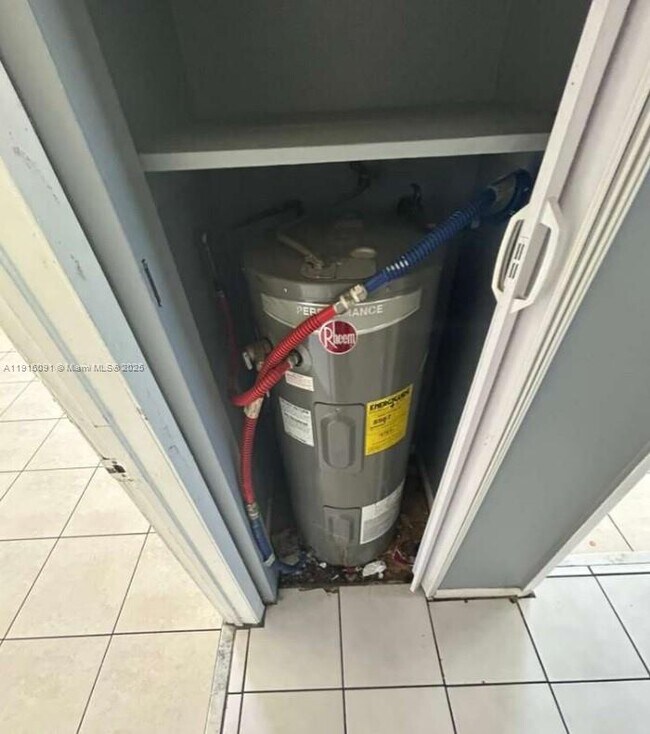 Building Photo - 1693 NW 8th Ave