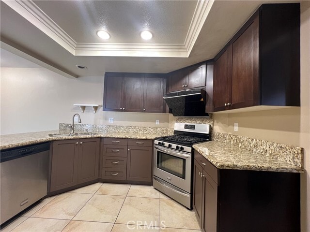 Building Photo - 9814 Ladera Ct