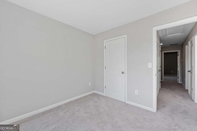 Building Photo - 2832 Laurel Ridge Cir