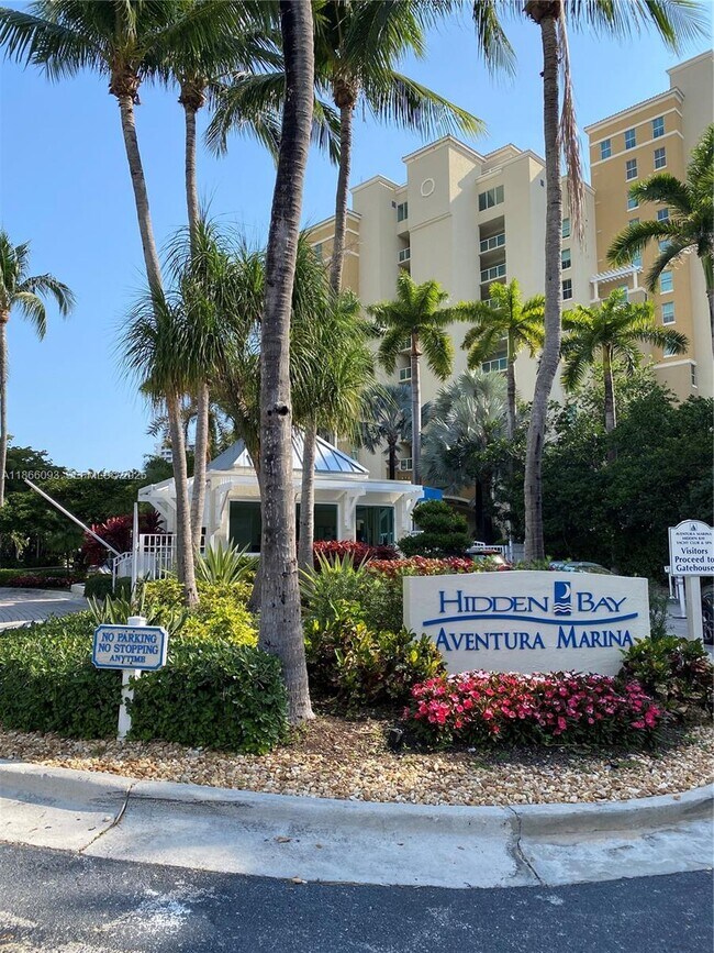 Building Photo - 3330 NE 190th St