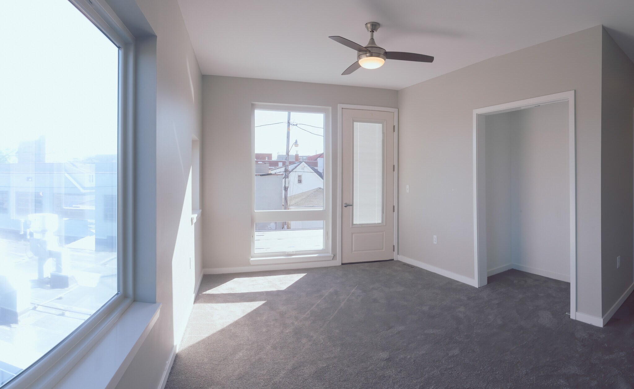 Master Suite - 2nd floor - 2208 N Newhall St