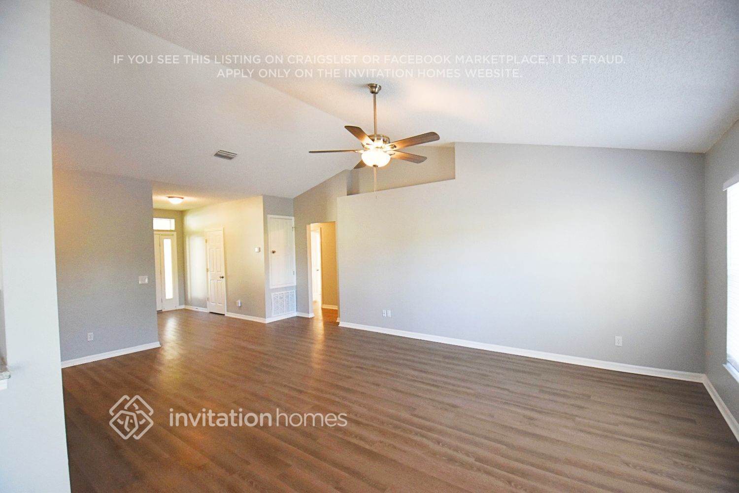 Building Photo - 1085 Kingfisher Way