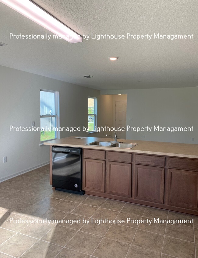 Building Photo - Modern 3BR/2BA Home Built in 2021 - Prime Location Near I-95!