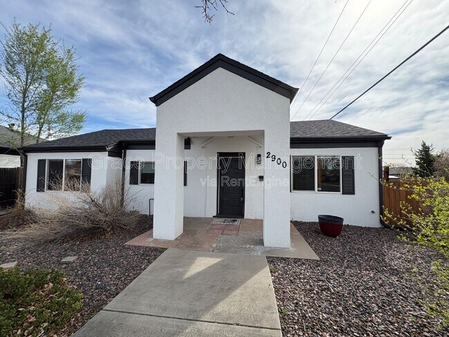 Building Photo - 2900 Pontiac St