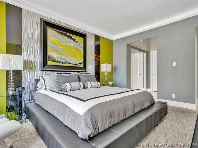 Building Photo - 3750 Galt Ocean Dr