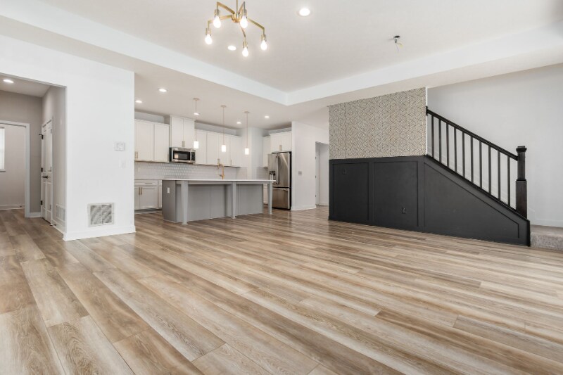 Building Photo - 5609 Jessica Ln