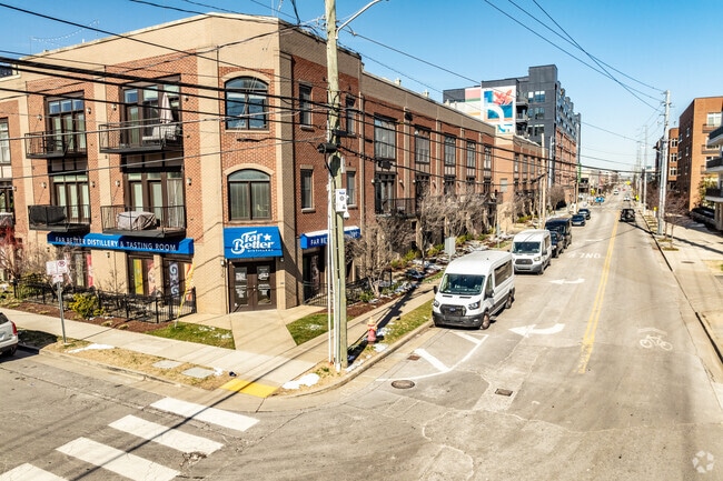 Primary Photo - District Lofts