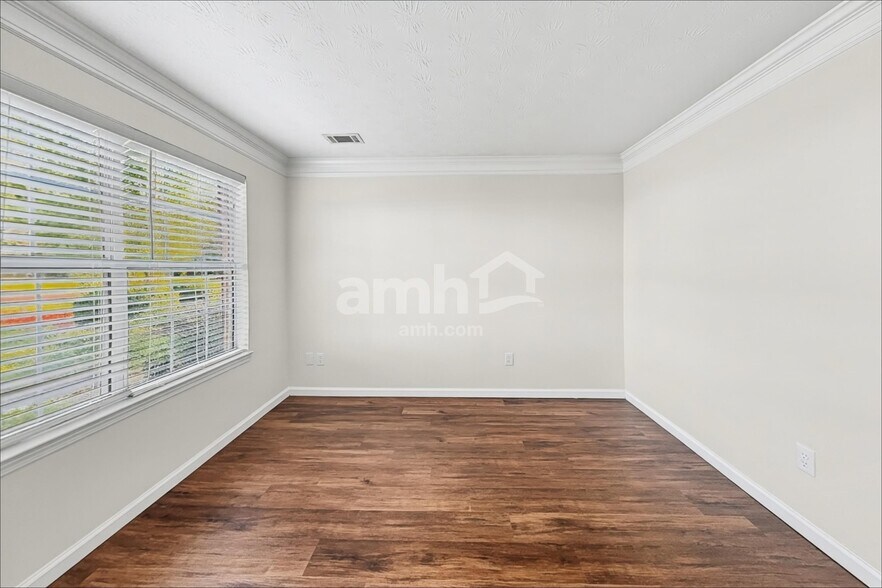 Building Photo - 3168 Bradford Pear Dr