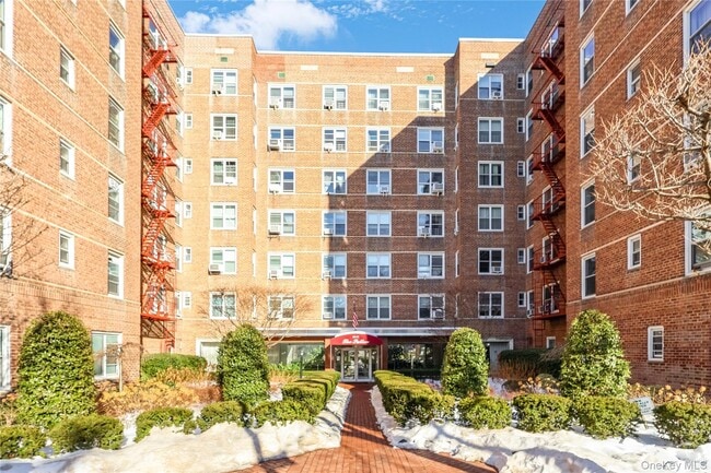 Building Photo - 64-11 99th St