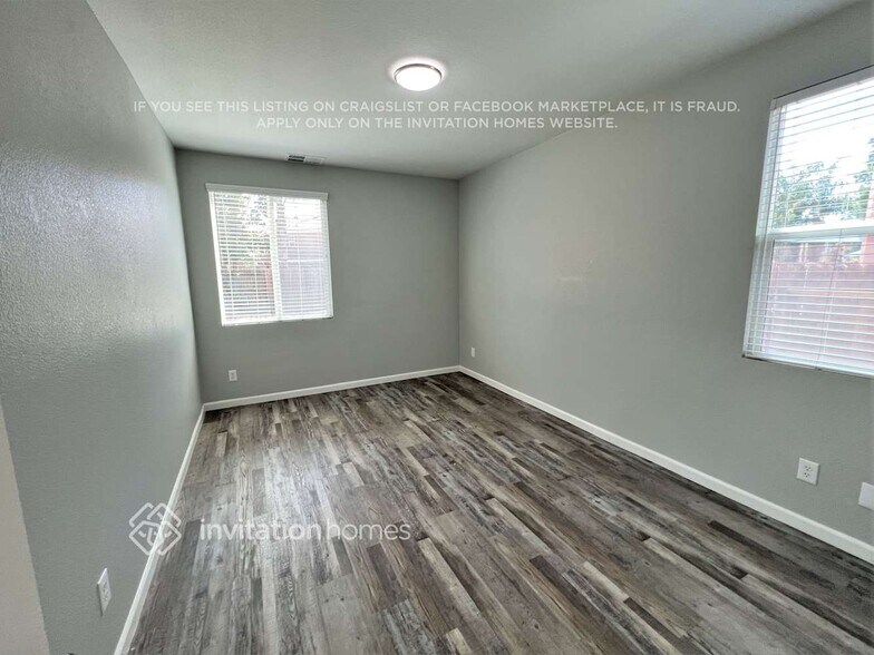 Building Photo - 615 Whitfield Ln