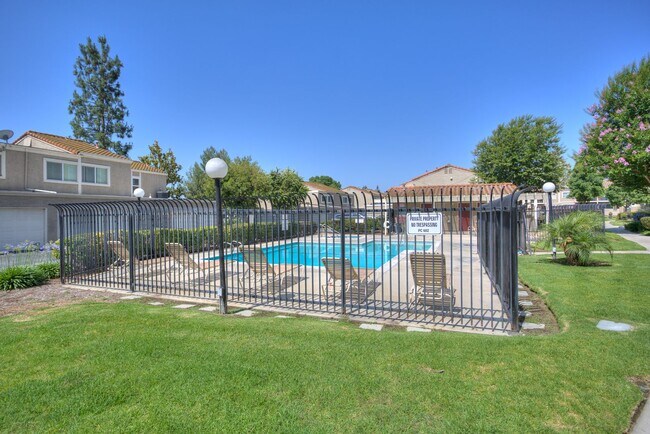 Building Photo - Rowland Unified School District?Welcome to Your Stylish West Covina Retreat!