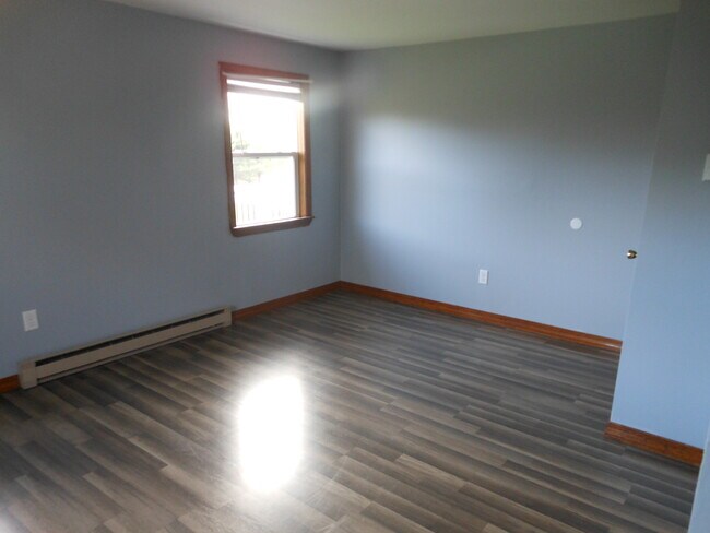 Building Photo - 1331 Old Rte One