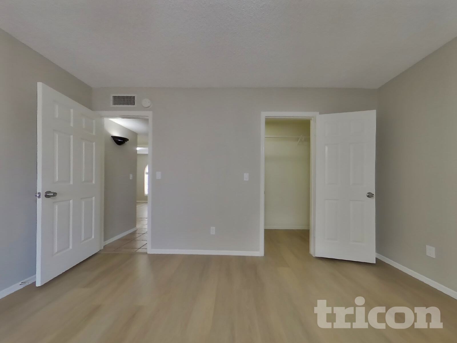 Building Photo - 7310 E Dewan Cir