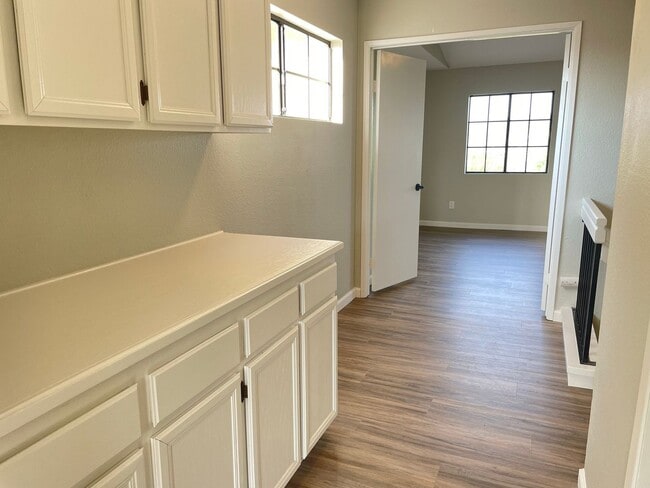 Building Photo - Beautiful Encinitas View Home