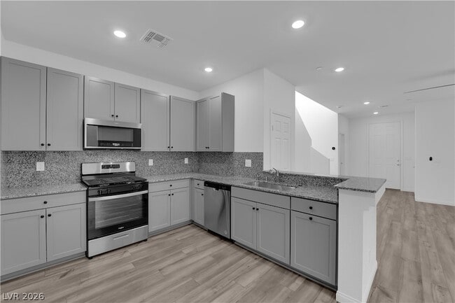 Building Photo - 3762 Trancoso Ave