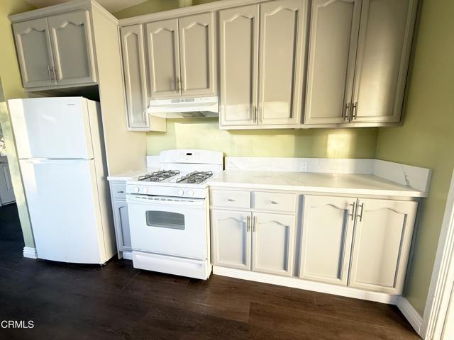 Building Photo - 18540 Arminta St