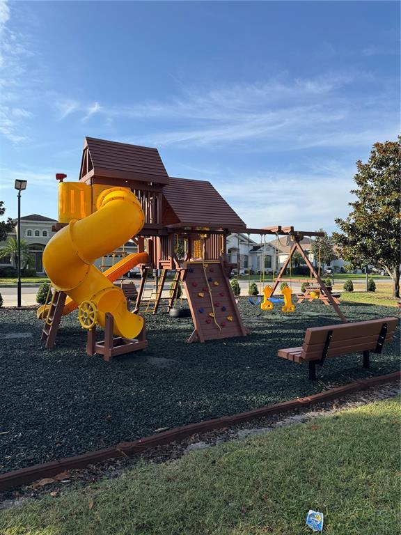 Building Photo - 1365 Evergreen Park Cir