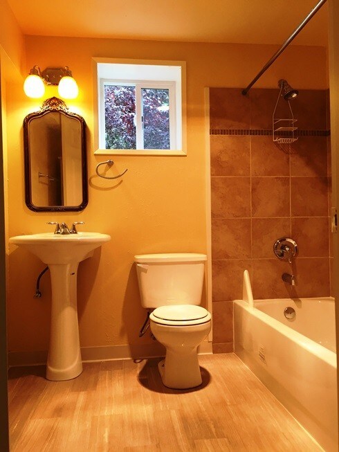 Building Photo - 19004 12th Ave NE