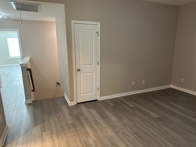 Building Photo - 48 Bellasera Wy